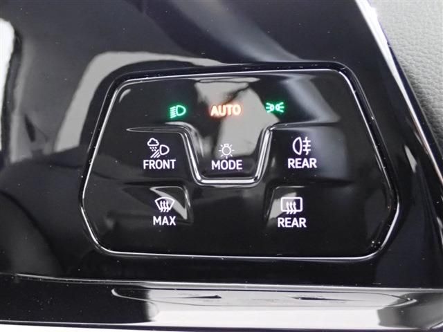 VolksWagen GOLF 2021-09 10321-19