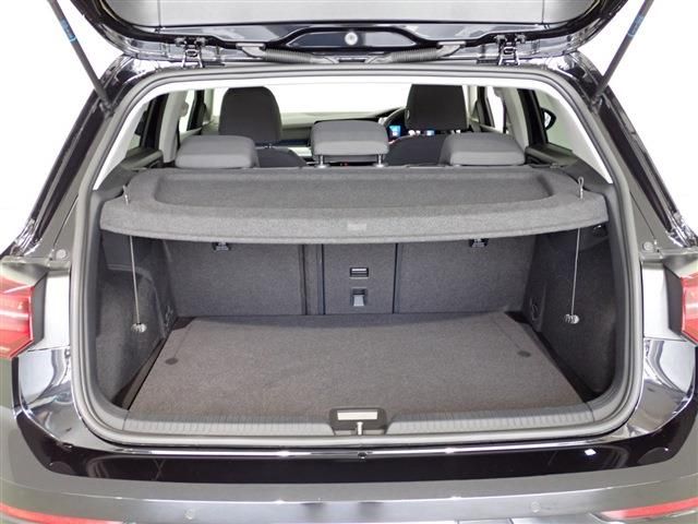 VolksWagen GOLF 2021-09 10321-28