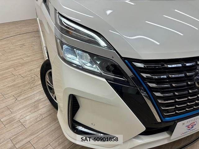 Nissan SERENA 2022-12 241566-19