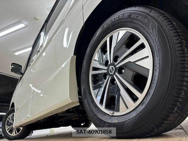 Nissan SERENA 2022-12 241566-18