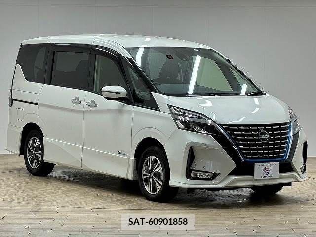 Nissan SERENA 2022-12 241566-13