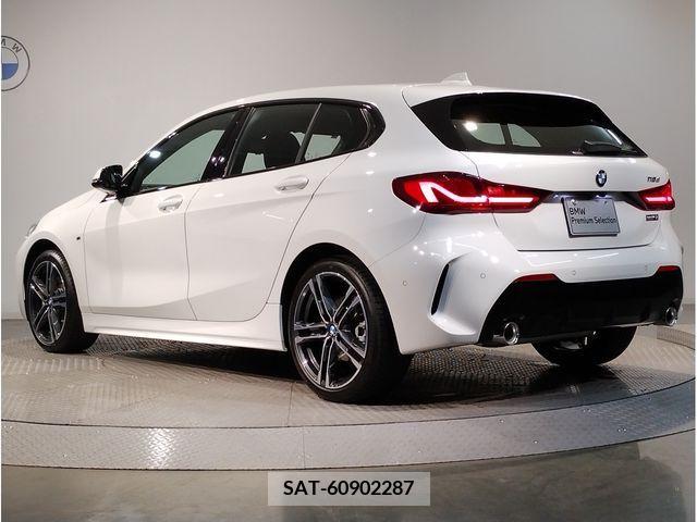 Bmw 1 SERIES 2023-12 261793-2