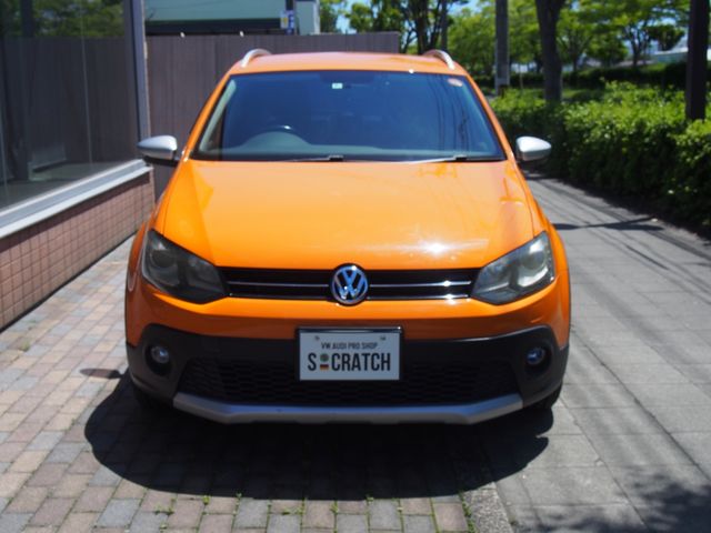 VolksWagen POLO 2013-05 3786-16
