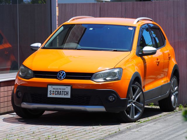 VolksWagen POLO 2013-05 3786-0