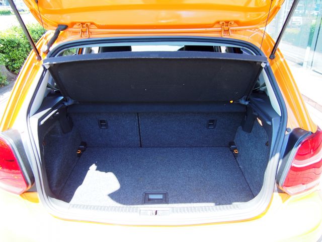 VolksWagen POLO 2013-05 3786-8