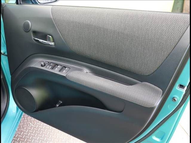 Toyota SIENTA 2019-07 10414-21