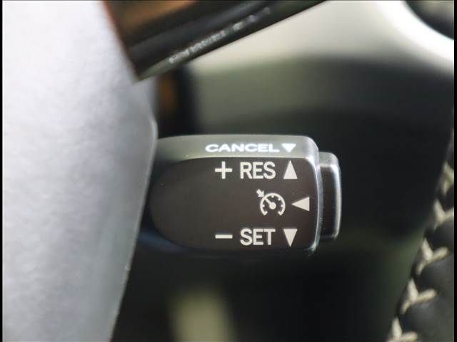 Toyota SIENTA 2019-07 10414-13
