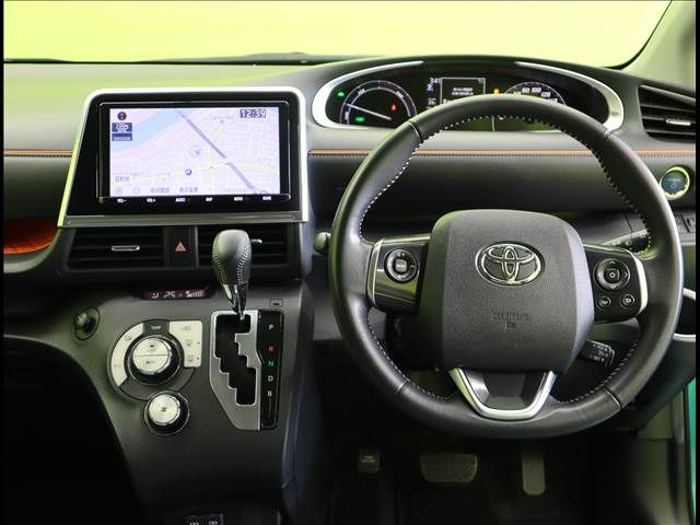 Toyota SIENTA 2019-07 10414-19