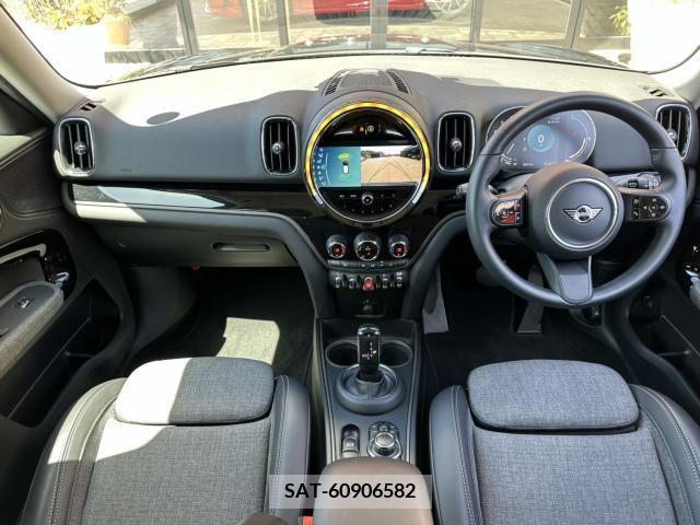 Bmw MINI 2021-10 234947-1