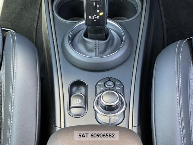 Bmw MINI 2021-10 234947-19