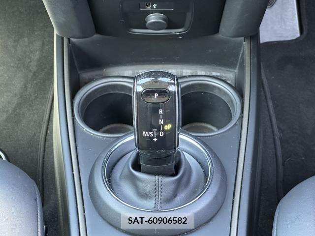 Bmw MINI 2021-10 234947-17