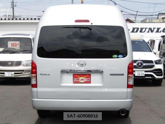 Toyota HIACE WAGON 2016-06 232728-5