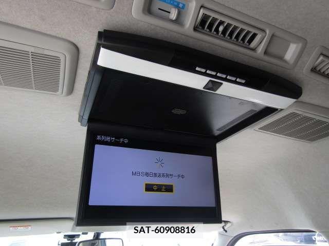 Toyota HIACE WAGON 2016-06 232728-12