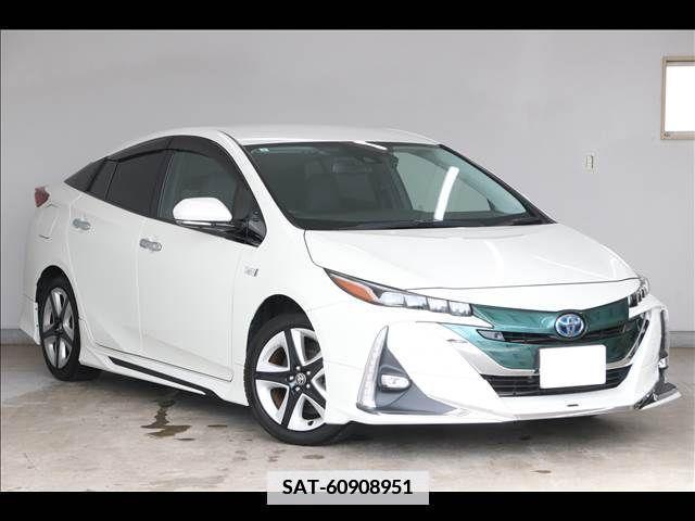 Toyota PRIUS PHV 2017-05 386280-1