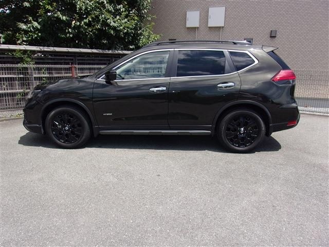Nissan X-TRAIL 2020-02 9725-4