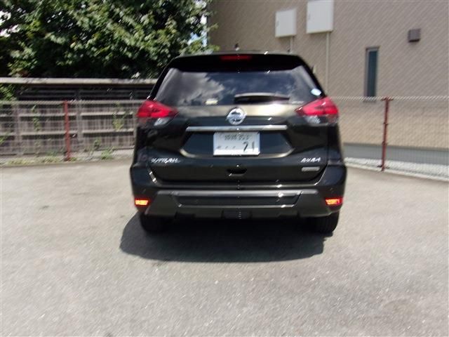Nissan X-TRAIL 2020-02 9725-6