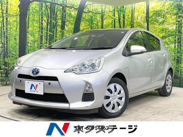 Toyota AQUA 2014-01 389271-0