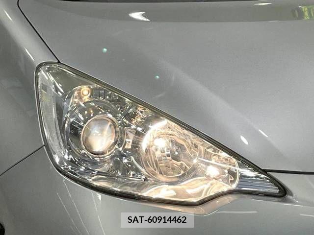 Toyota AQUA 2014-01 389271-12