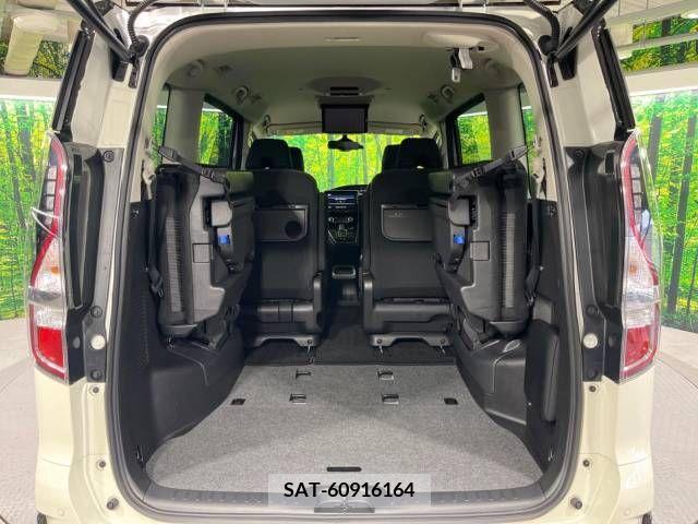 Nissan SERENA 2019-09 246337-11
