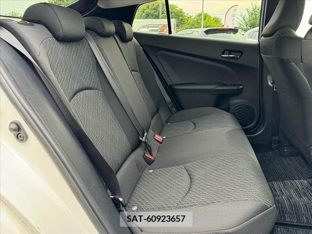 Toyota PRIUS 2017-05 322529-19