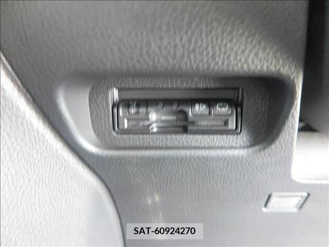 Nissan X-TRAIL 2009-03 256024-9