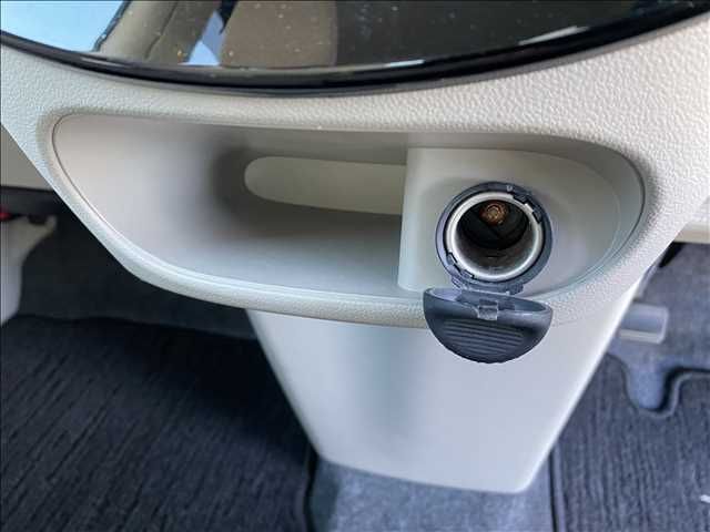 Daihatsu TANTO 2018-01 182104-25