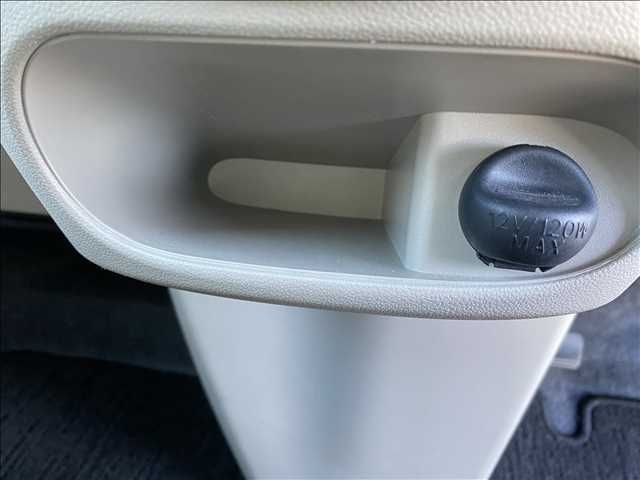 Daihatsu TANTO 2018-01 182104-24