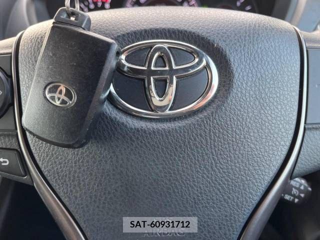 Toyota ESQUIRE 2018-08 221902-7