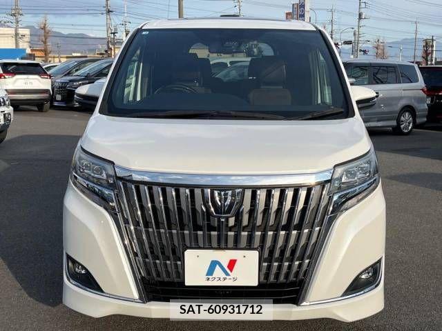 Toyota ESQUIRE 2018-08 221902-15