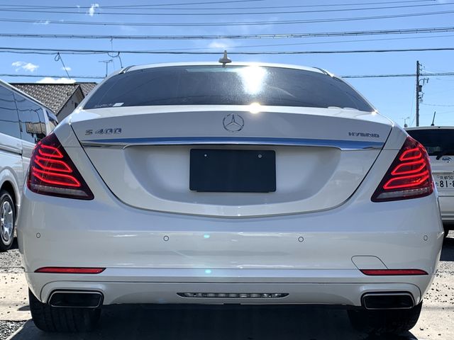 Mercedes Benz S-CLASS 2014-03 195379-27