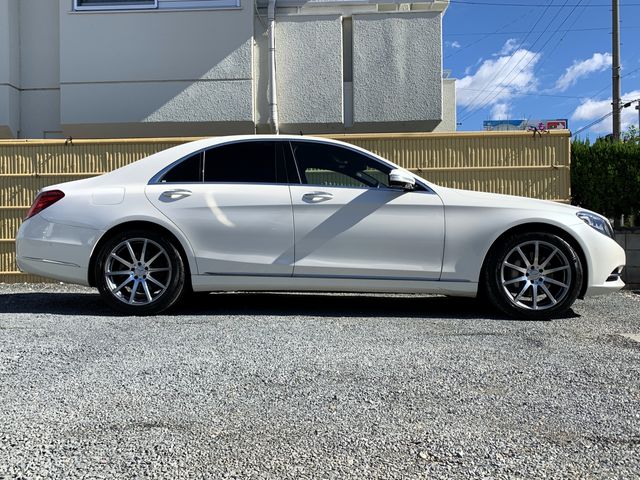 Mercedes Benz S-CLASS 2014-03 195379-22