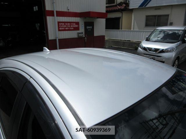Toyota AQUA 2017-07 389289-10