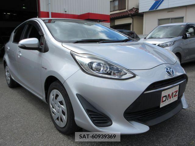 Toyota AQUA 2017-07 389289-8