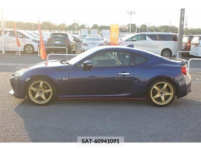 Toyota 86 2016-10 206330-6