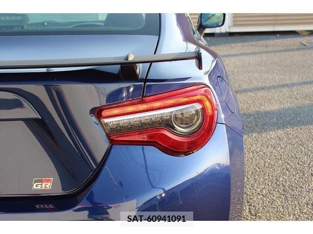 Toyota 86 2016-10 206330-11
