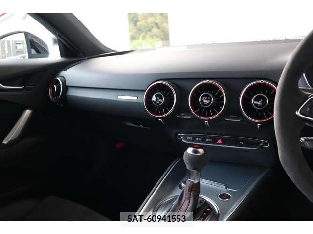 Audi TT 2022-05 292920-19