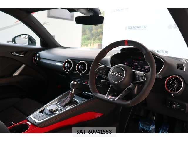 Audi TT 2022-05 292920-1