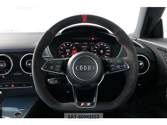 Audi TT 2022-05 292920-10