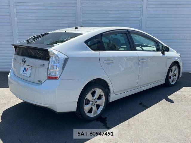 Toyota PRIUS 2009-06 321987-18