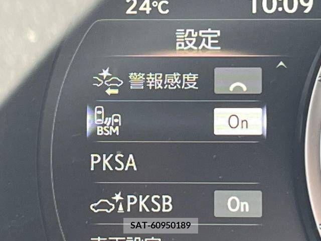 Lexus IS 2023-05 275503-4
