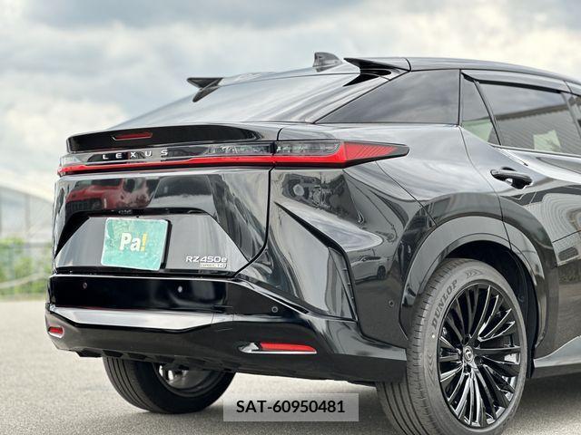 Lexus RZ 2023-06 354839-22