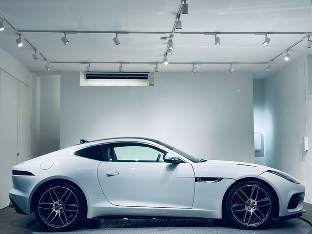 Jaguar F-TYPE 2018-03 12206-5