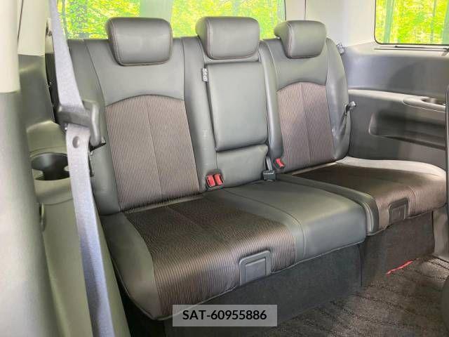 Nissan ELGRAND 2016-11 241010-10