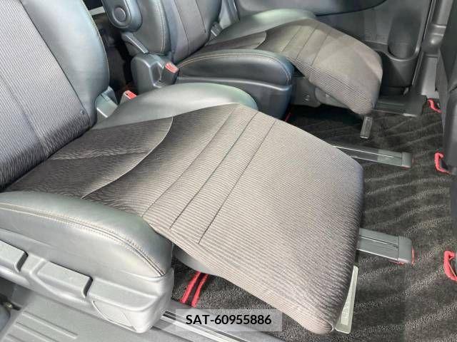 Nissan ELGRAND 2016-11 241010-9