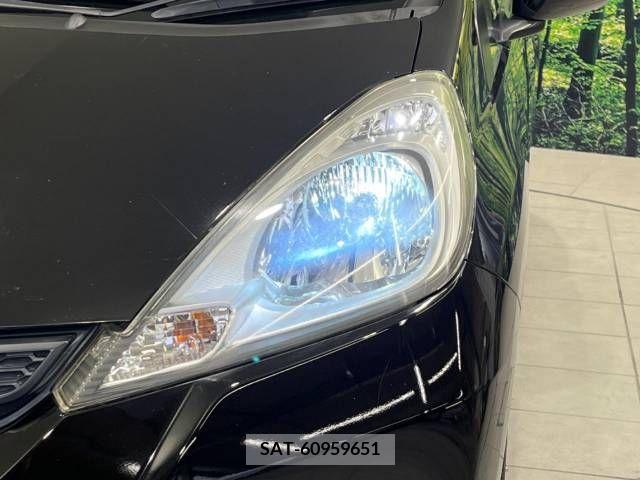 Honda FIT 2011-02 269449-12