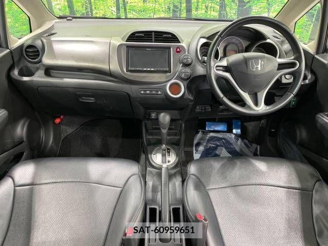 Honda FIT 2011-02 269449-1