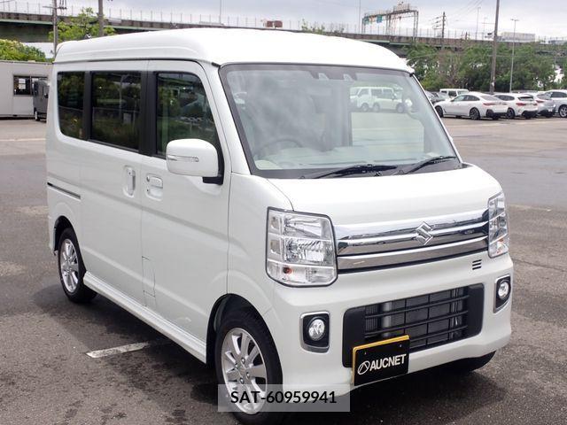 Suzuki EVERY WAGON 2024-03 301747-3