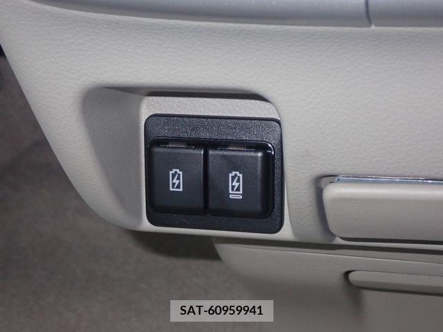 Suzuki EVERY WAGON 2024-03 301747-21