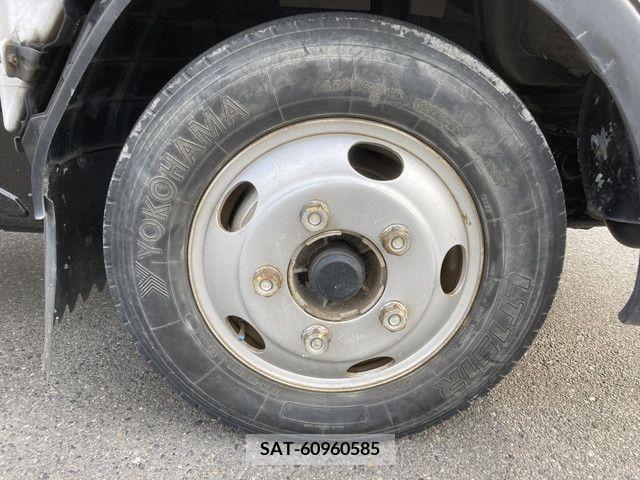 Mazda TITAN 2004-03 288755-10