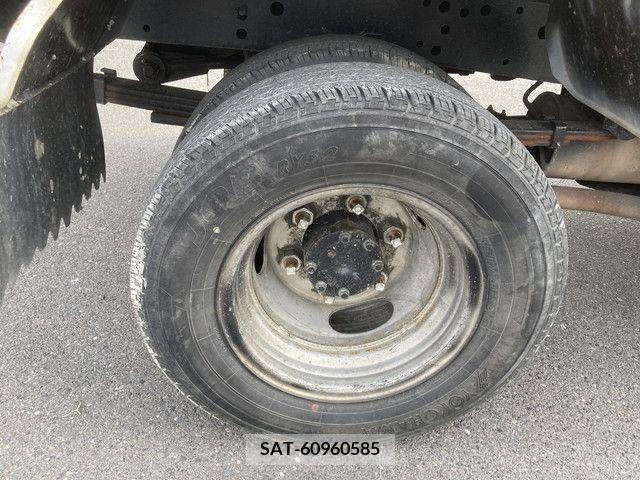 Mazda TITAN 2004-03 288755-11
